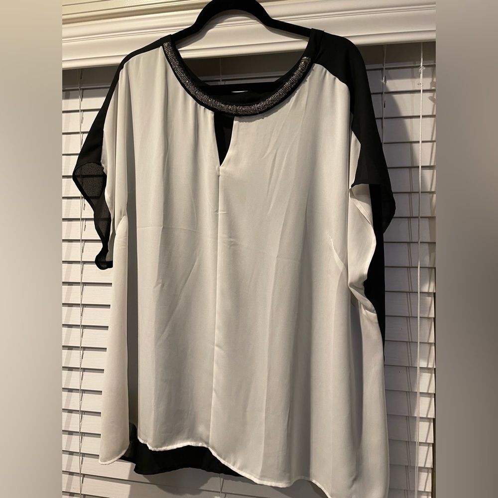 Lane Bryant Two Tone Cap Sleeve Embellished Neck Line Blouse- 22/24W